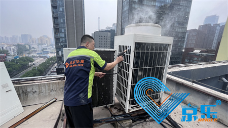 職場空調清洗降低80%細菌量 提升30%工作效率